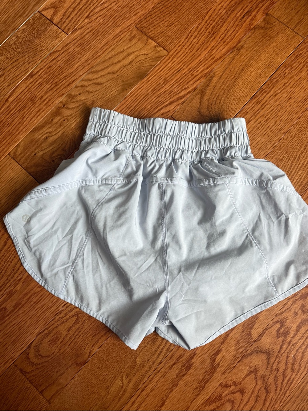 Lululemon track that shorts